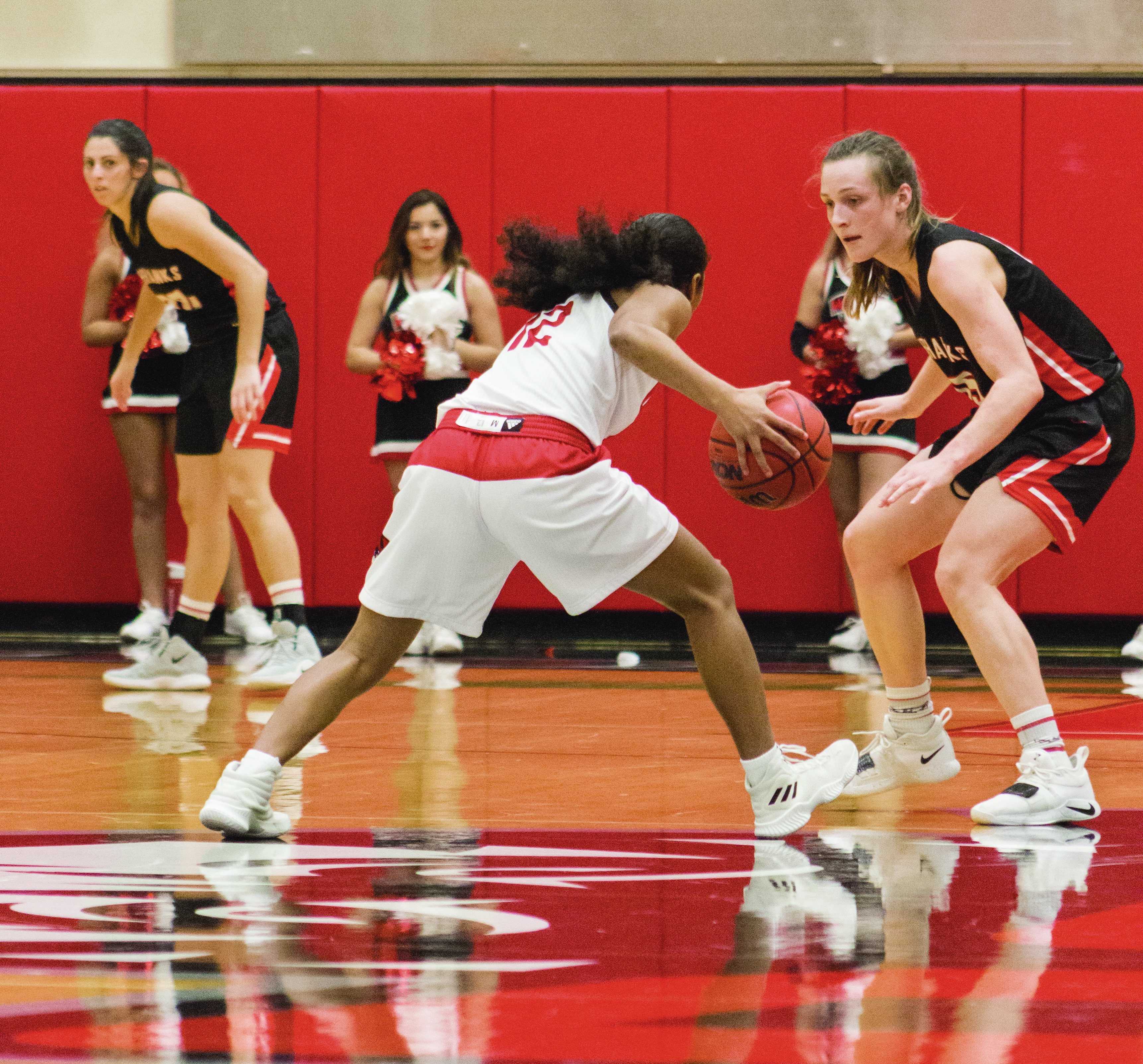 Western Women’s basketball stumbles to undefeated Northwest Nazarene