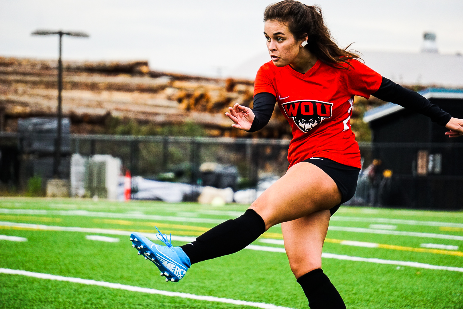 Wolves besmirch the Ducks in season opener, Women’s Club Soccer looking stronger than previous team