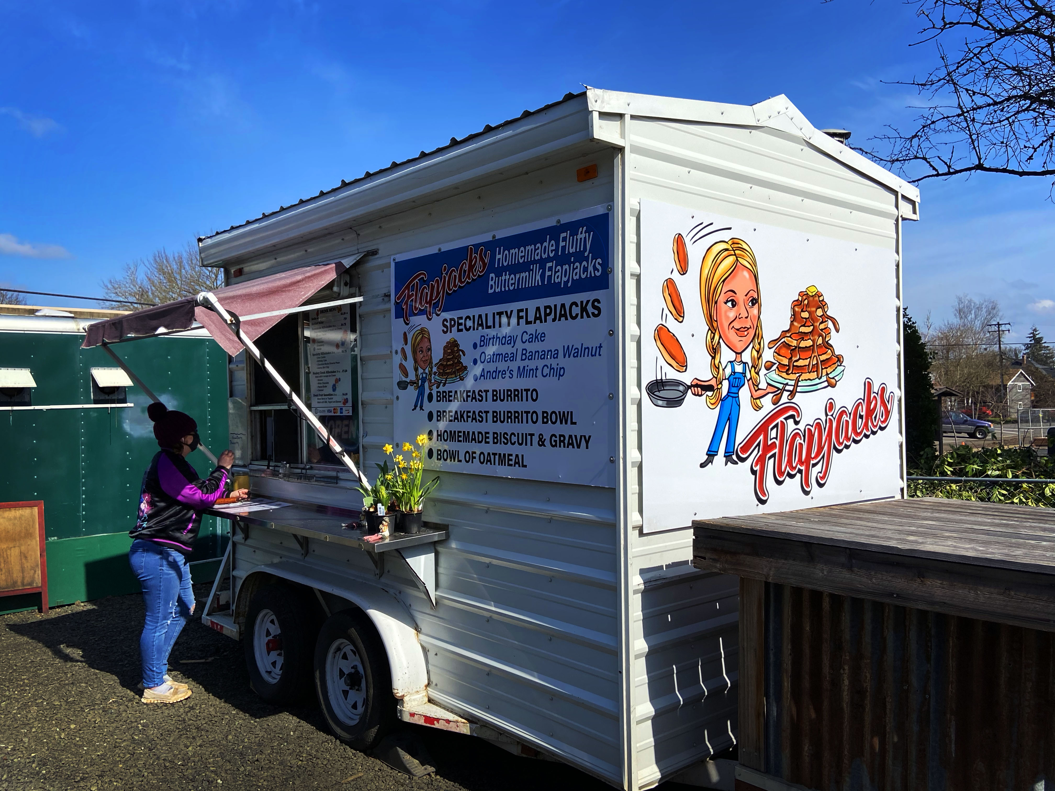 Flapjacks food truck now open for breakfast